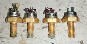 КТ 904, 907, 914 и подобные желтый болт