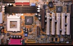 Материнские платы до Пентиум 4